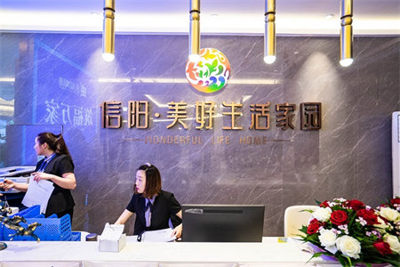 东升龙馨园多层2室1厅1卫70/20十三楼40万